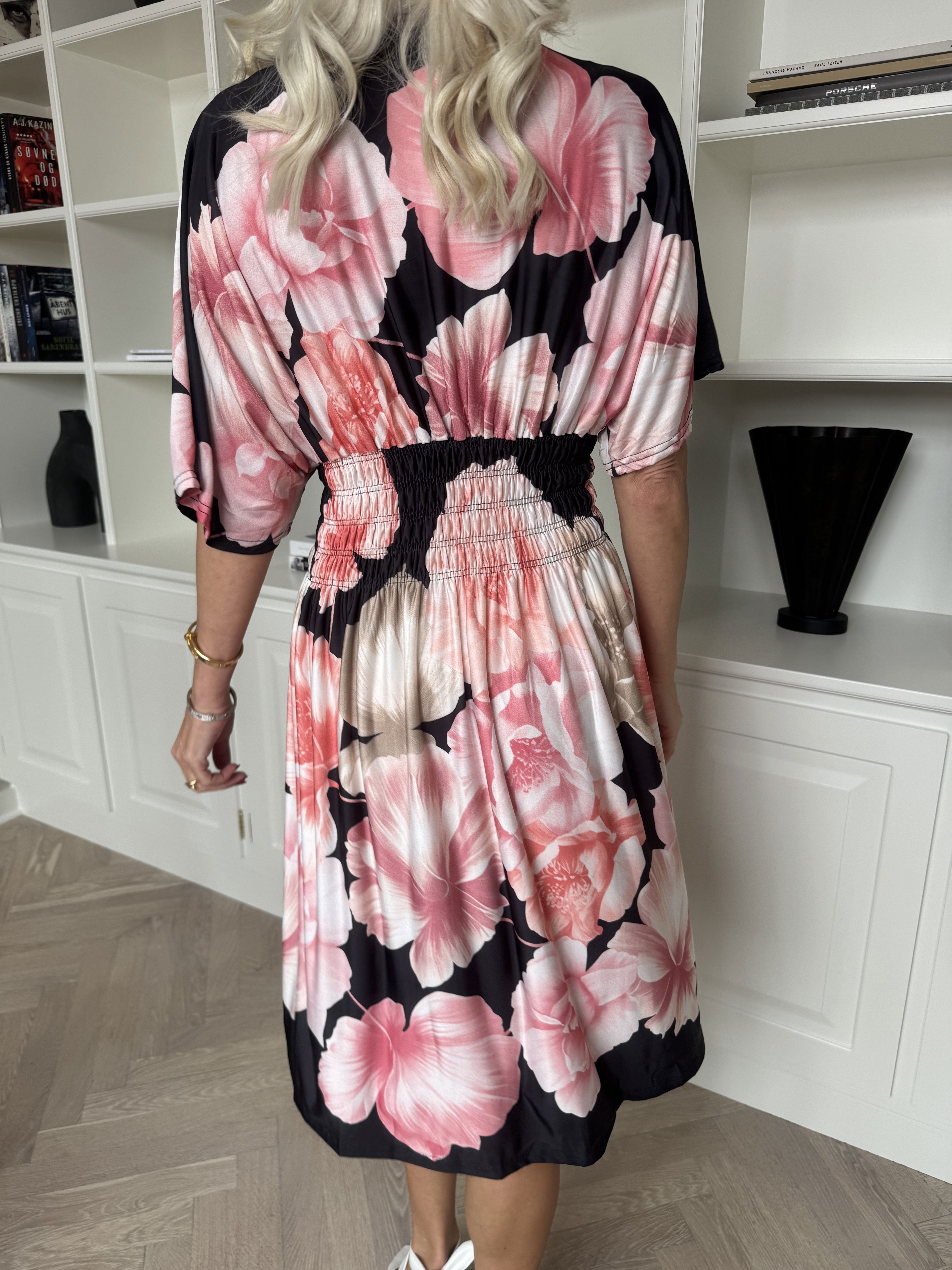 Pams Peony Short - Kort klänning med resår och blommigt tryck